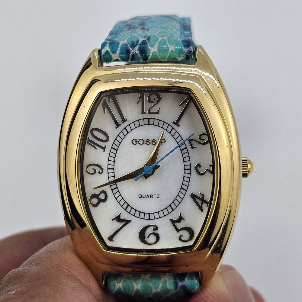 Gossip Women's Watch 31MM White Dial Green‎ Leather Bands New Battery